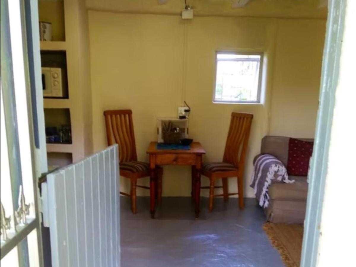 Cabernet Cottage Be Still And Know Franschhoek Bilik gambar
